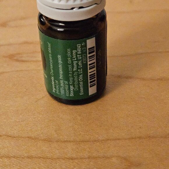 Young Living Hinoki 5mL Essential Oil YLEO YL New Chamaecyparis obtusa Japan - Picture 2 of 4